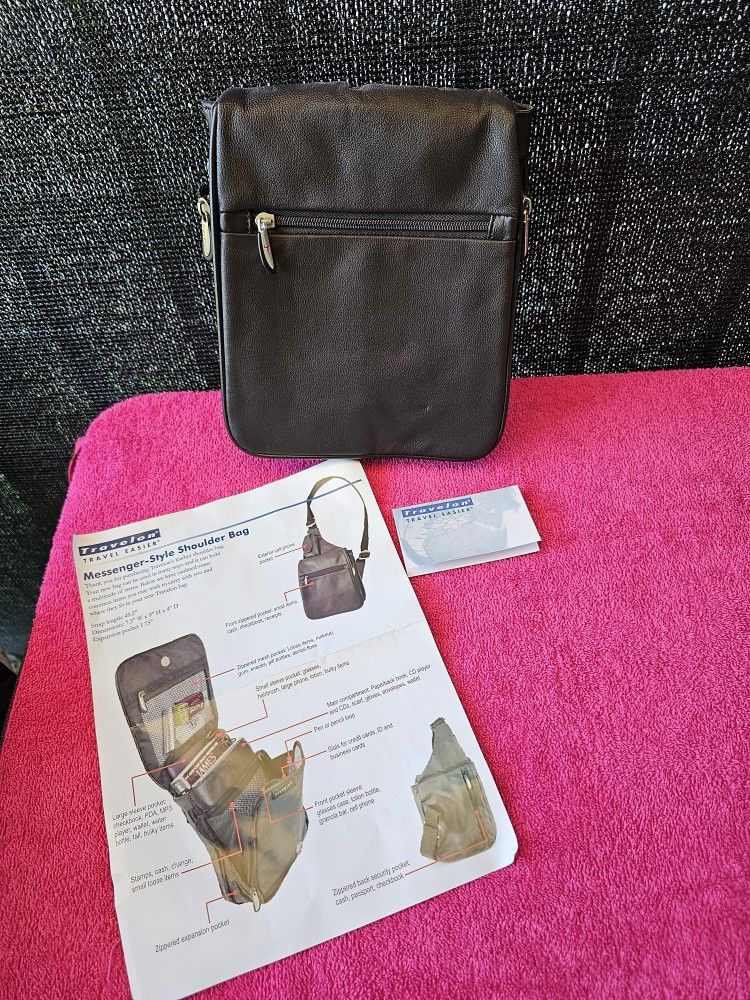 Travelon Travel Easier Messenger Style Shoulder Crossbody Men's Bag