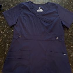 Adar Women’s Scrub Top