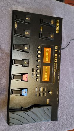 BOSS GT-100 COSM AMP GUITAR MULTI-EFFECTS PROCESSOR FLOOR PEDAL IN BLACK COLOR