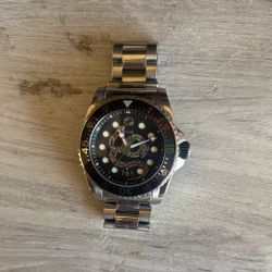 Gucci Dive Watch - men’s (black/snake)