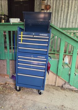 Tool box brand new nueva $300 🎈SI NO LE INTERESA NO ECHE MOSCA NO LOW BALL PLS PICK UP ÁREA JERSEY VILLAGE 77O41