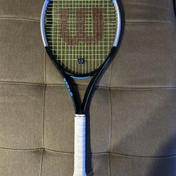 Wilson Ultra 100 v3 Tennis Racket Racquet 
