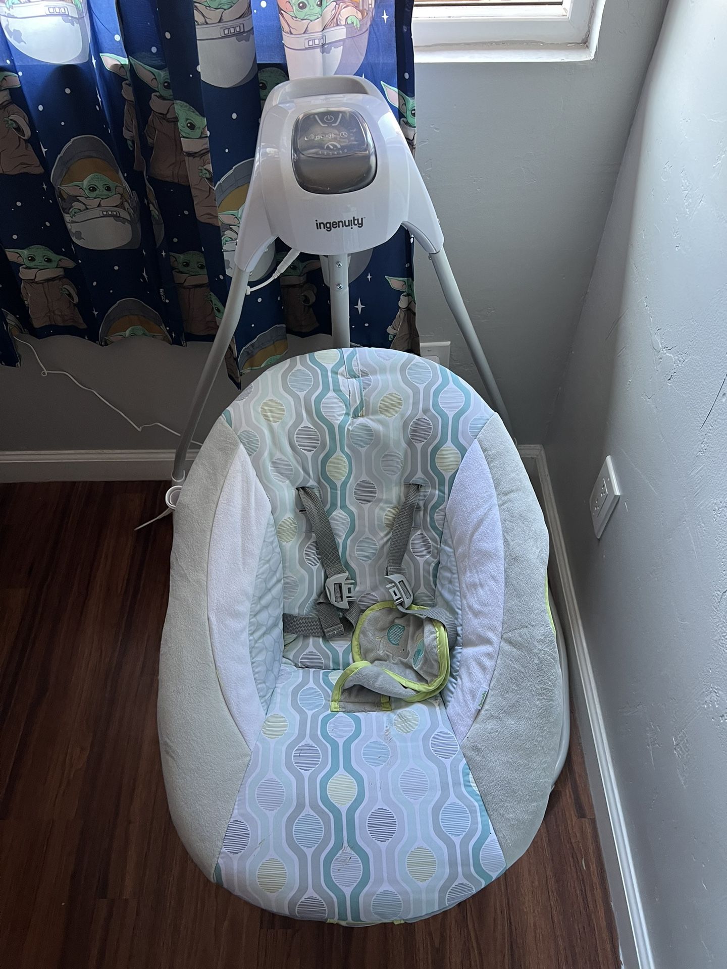 Compact Baby Swing