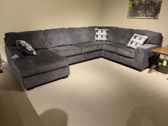 Ballinaslo Oversized Sectional