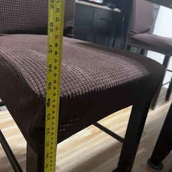 DINNER TABLE W/ CHAIRS