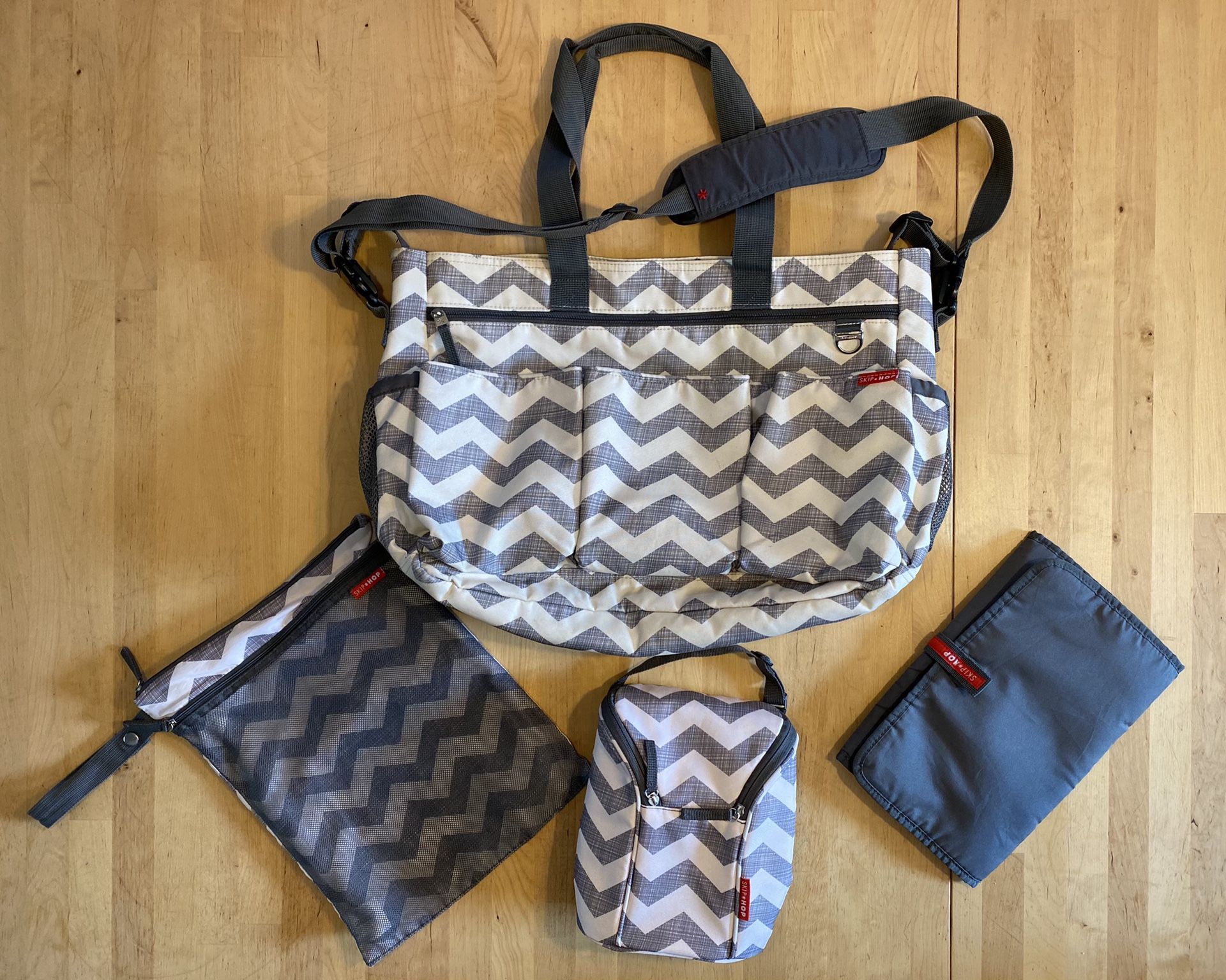 Skip Hop Duo Double Diaper Bag + matching wet bag & insulated bottle bag