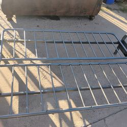 Metal Frame Futon