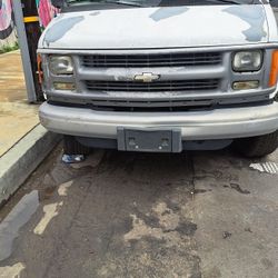 2002 Chevrolet Express 3500 For Sale