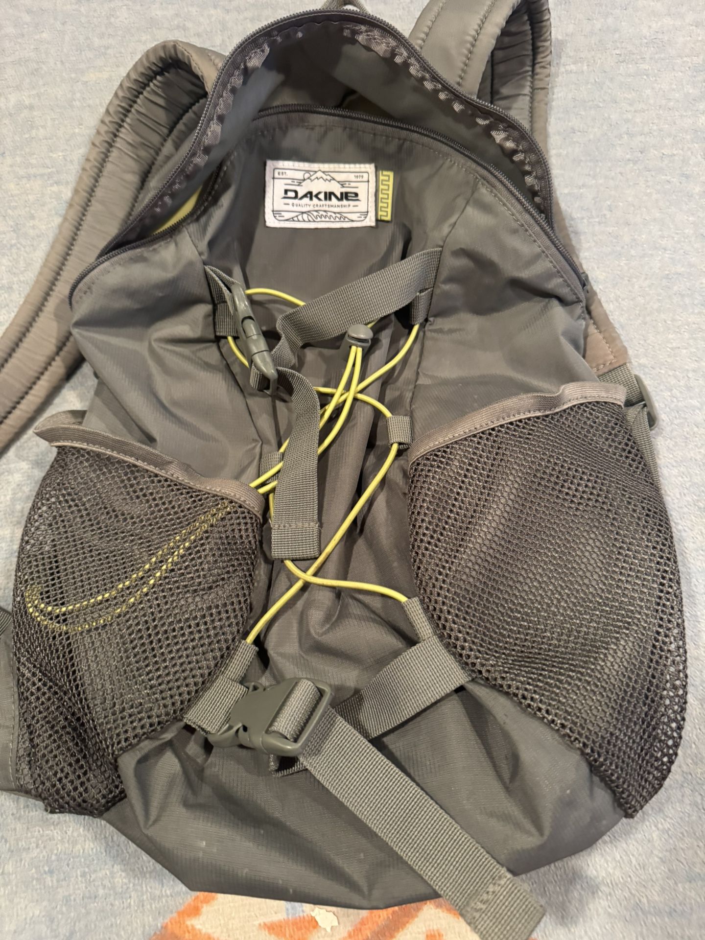 DAKINE backpack