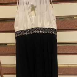 Beautiful Party Dress Size Medium 