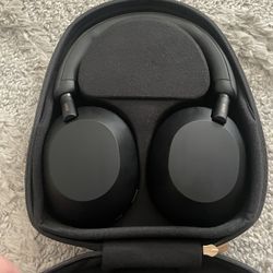 Sony Noise Cancelling Headphones 