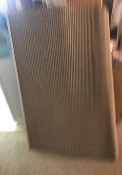 Window blinds pretty good condition