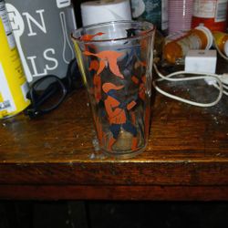 Advertising Glass??? Hunter Wit Gun