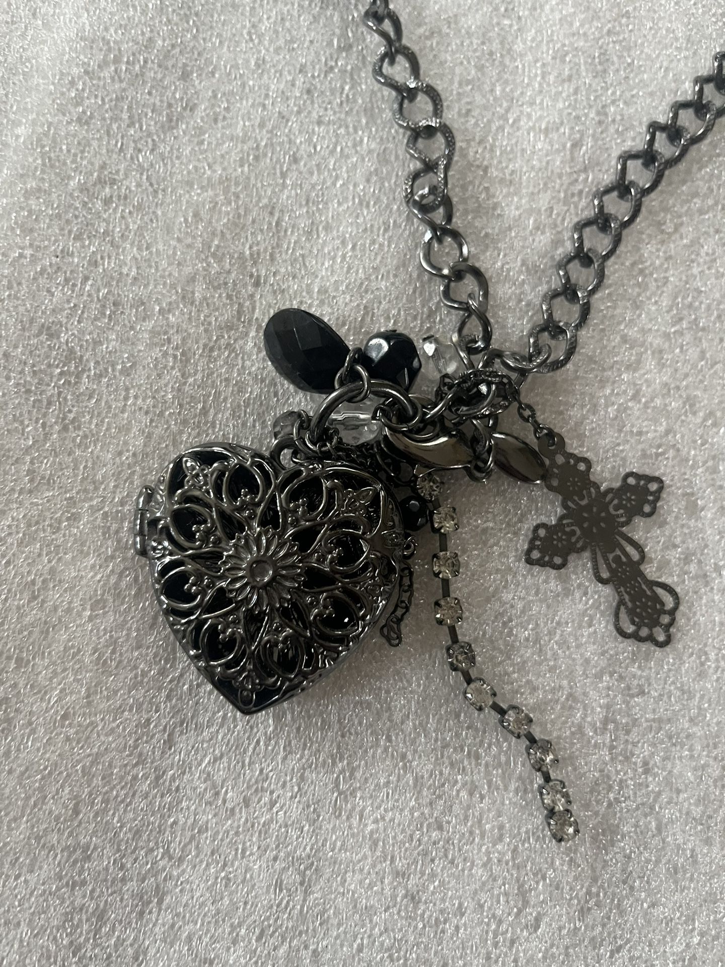 Black, heart pendant, locket necklace