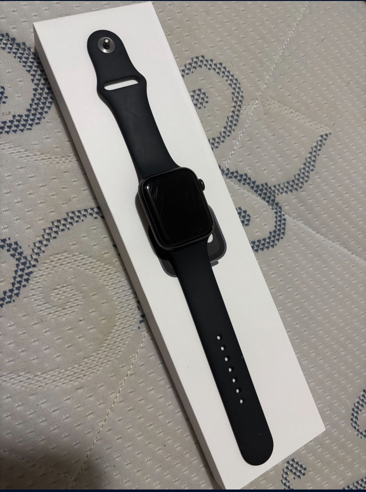 Apple Watch SE 44mm