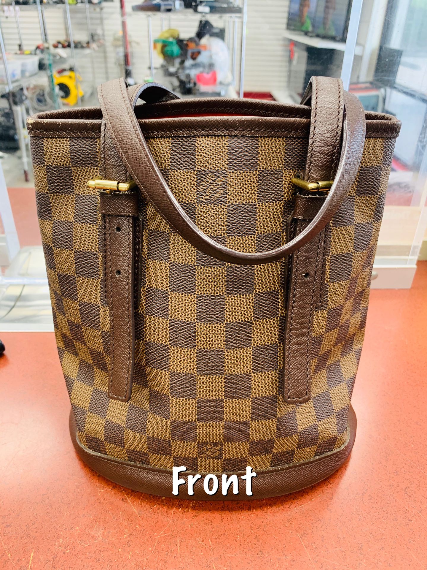 Louis Vuitton Marais Bucket Bag
