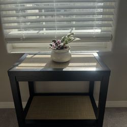 Modern Accent Table / Nightstand