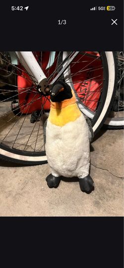 The Petting Zoo vtg King Penguin 11” Plush realistic