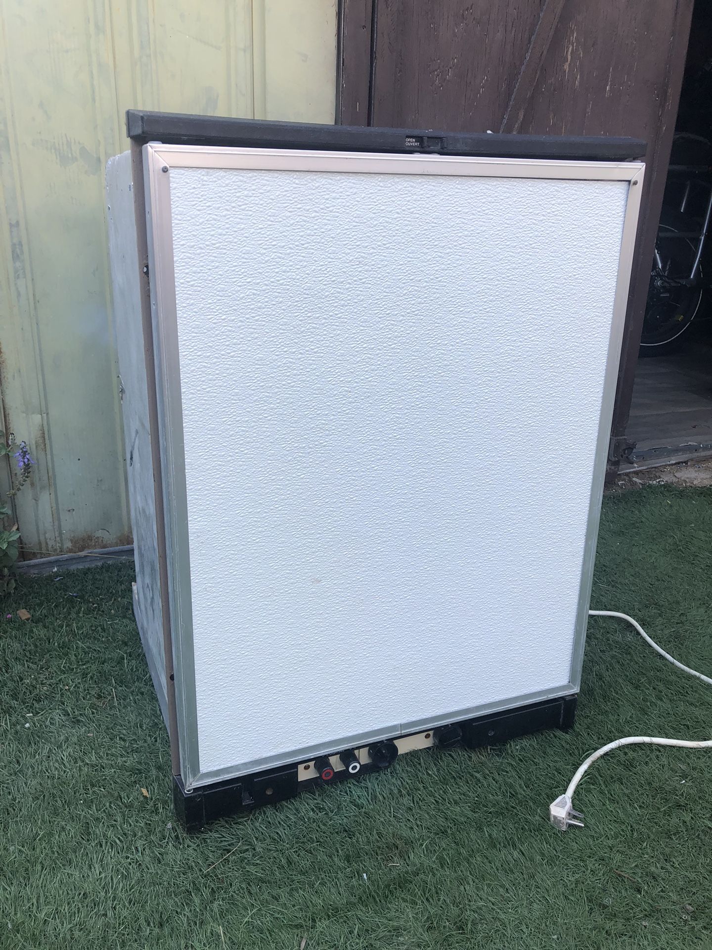 3 Way Dometic RV Camper Van Fridge Refrigerator 