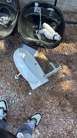 Salon Shampoo Bowl Sink with Faucet