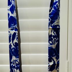 Burberry Skinny Scarf 100% Silk W/tags