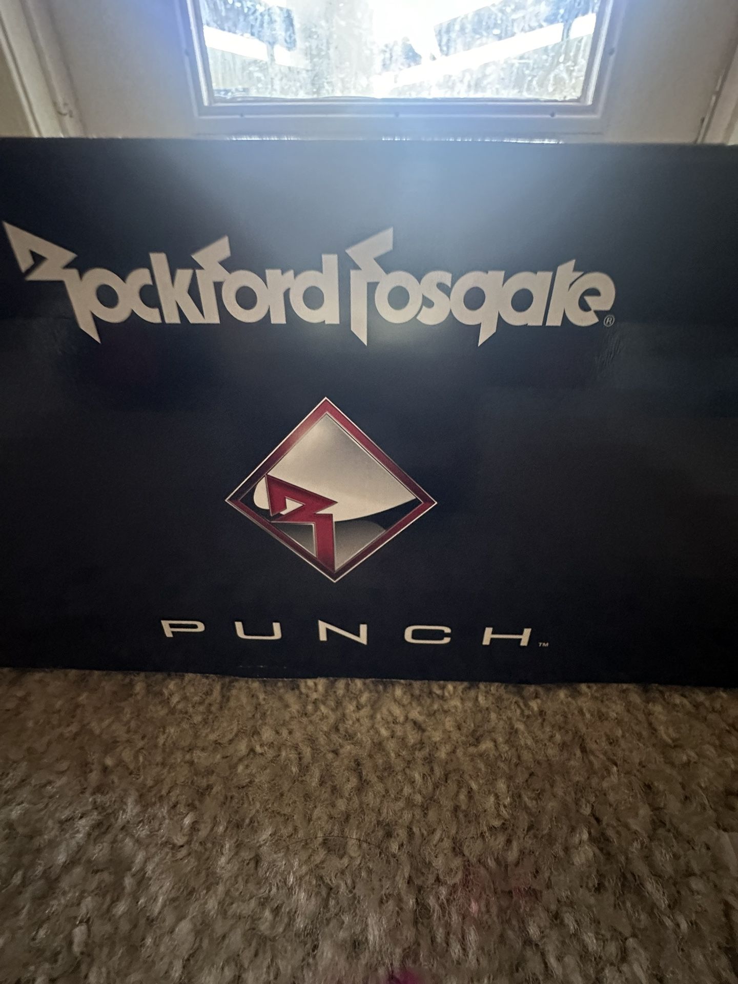 PUNCH 600x4 4 Channel Amplifier