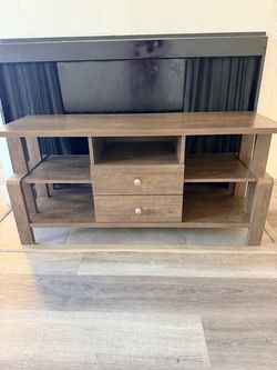 Tv stand