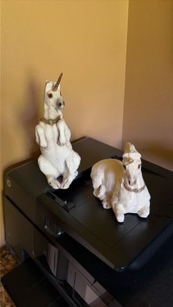 Winstone edition, North Hollywood, large rearing unicorn statue