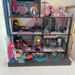 LOL Doll House With Accessories And Lots of Dolls 