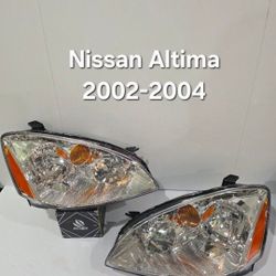 Nissan Altima 2002-2004 Headlights 
