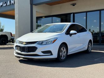 2018 Chevrolet Cruze LOW MILES WELL MAINTAINED CHEVROLET CRUZE