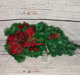 Christmas Swag with Plaid Bow and Pinecones 20”