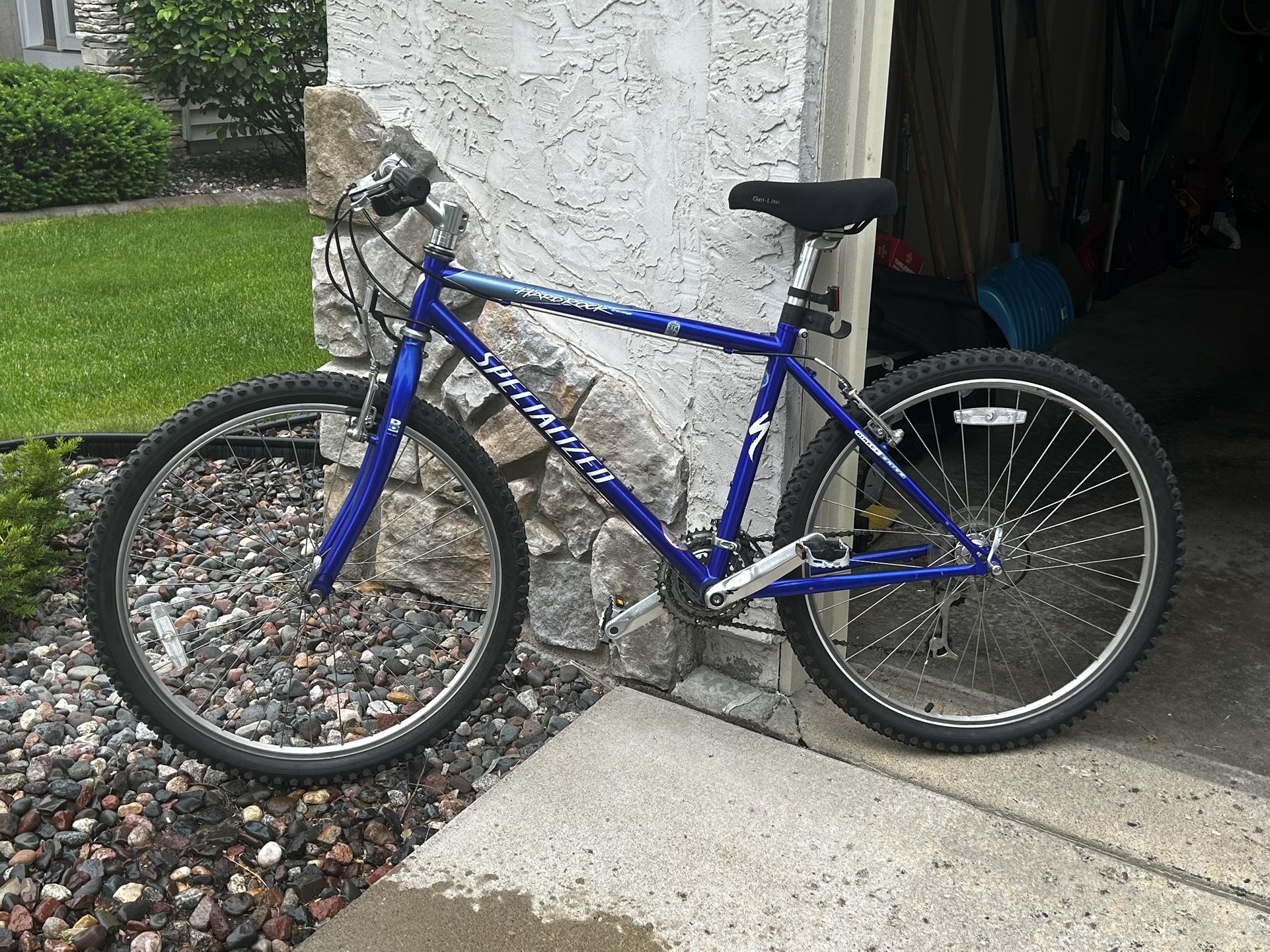 Specialized Hardrock Mountain Bike