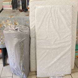 Dream on Me Pack N Play and Mattress