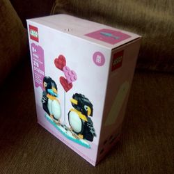 Lego Penguins In Love Brand New Set 40886 Perfect For Valentine's Day 