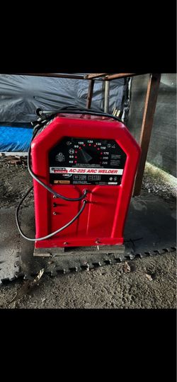 Lincoln Electric AC-225 Arc Welder