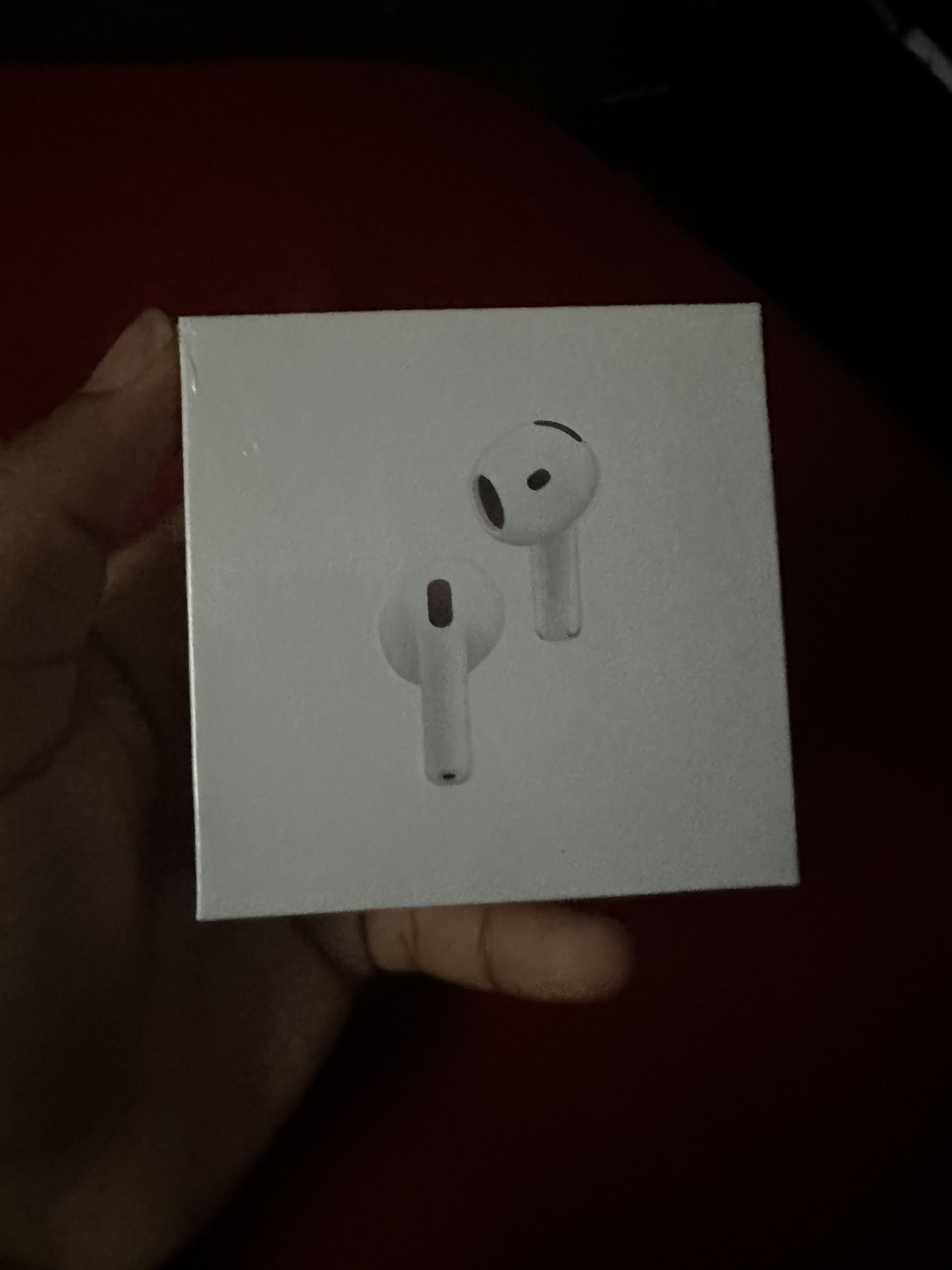 AirPods 4