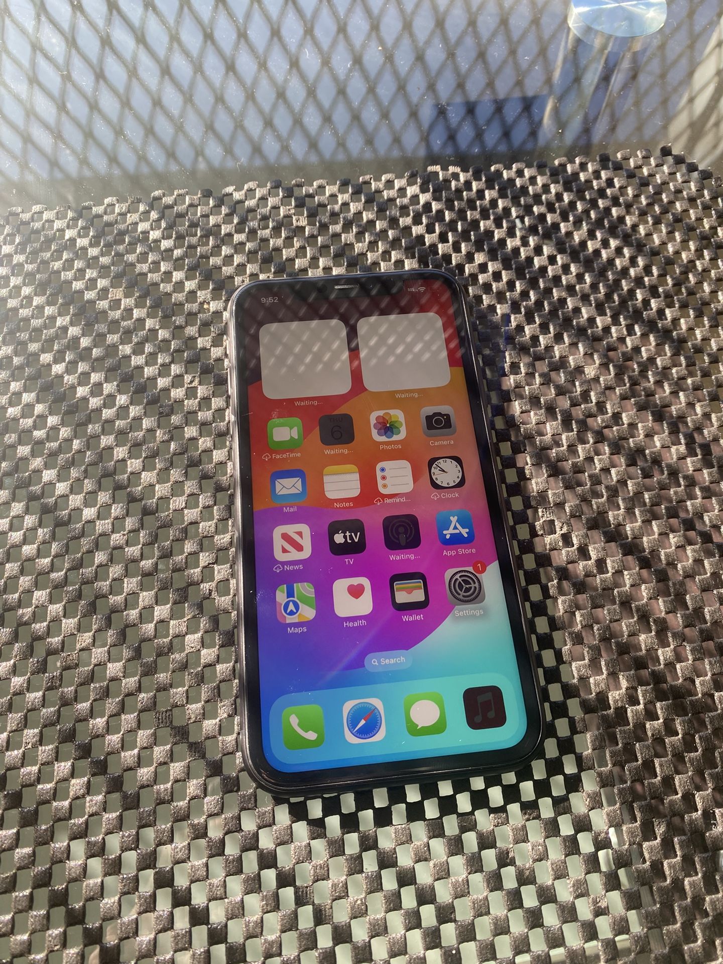 Apple iPhone 11 64GB Unlocked - Verizon T-Mobile AT&T & More!
