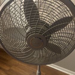 Super Fast Fan That Cools In Seconds!!!