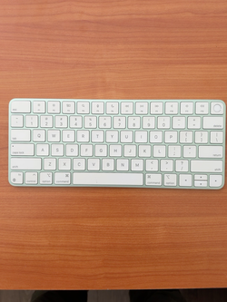 Apple Magic Keyboard with Touch ID – Green