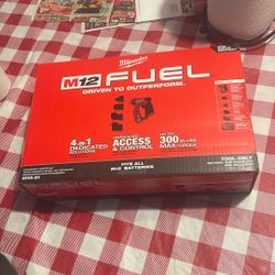 Brand New Milwaukee M12 Installation Drill/driver 4-in-1 (tool Only)