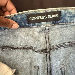 Express Woman’s Skinny Jeans