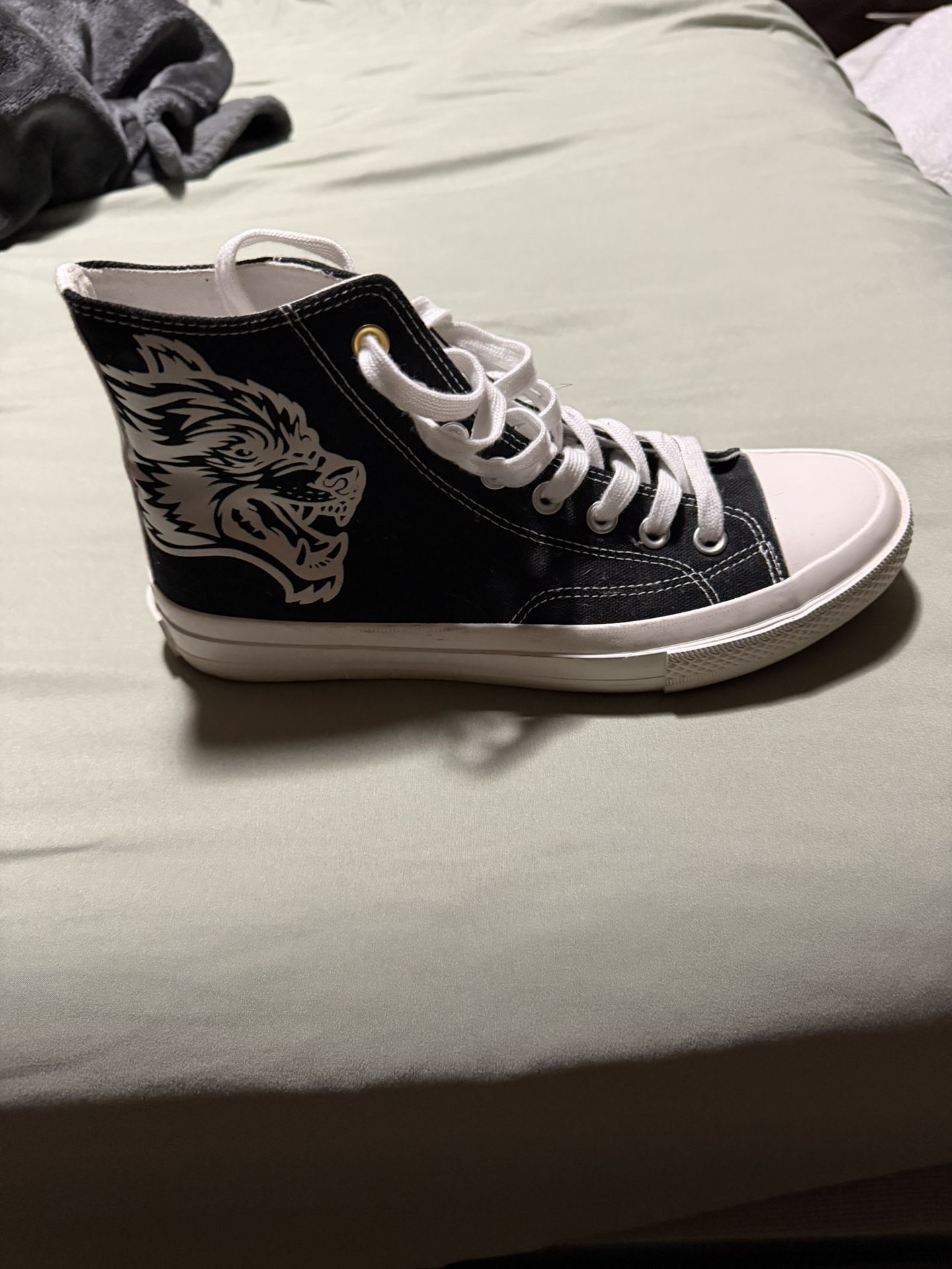 Wolves Shoes