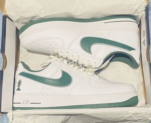 Nike Air Force 1 LeBron size 10