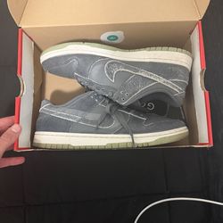 Halloween cauldron Nike dunk lows