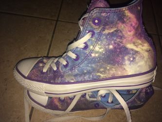 Converse used in great condition sz 7.5 $20