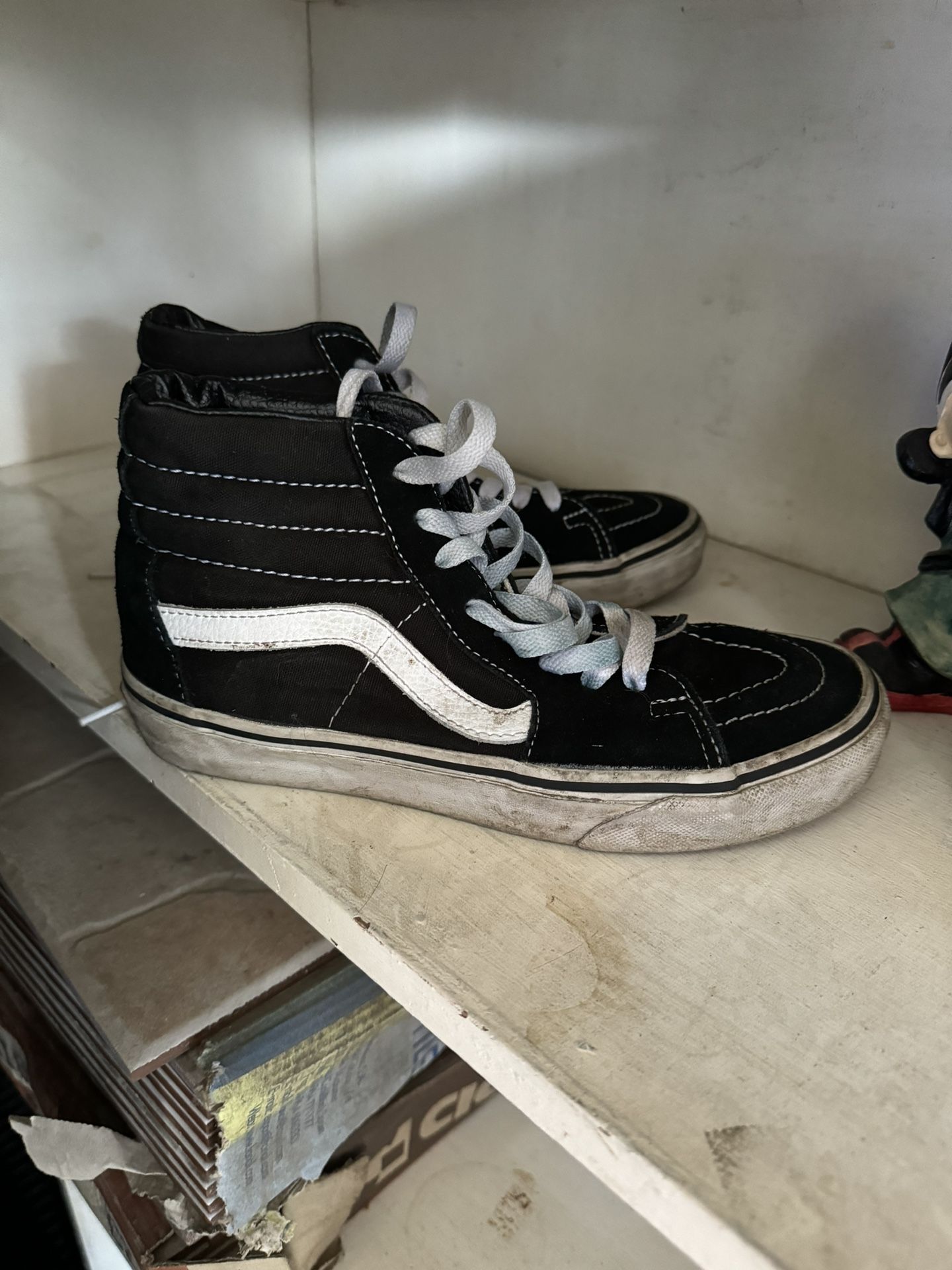 Vans Size Men’s 4.5 Women’s 6.0