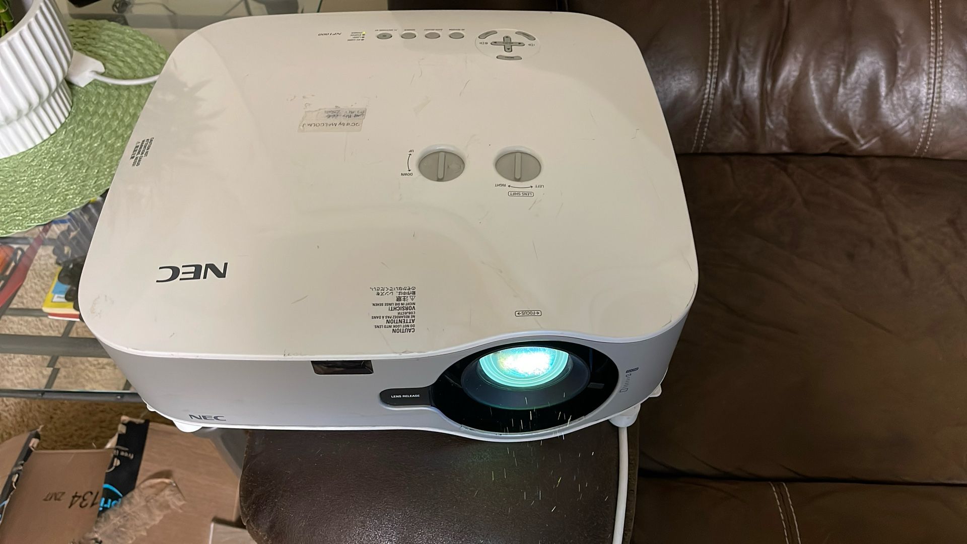 NEC NP1000 3LCD Large Venue Projector - VGA DVI - Lens Included -