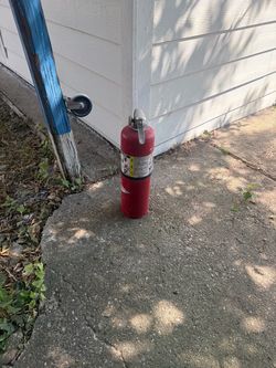 Fire extenguisher