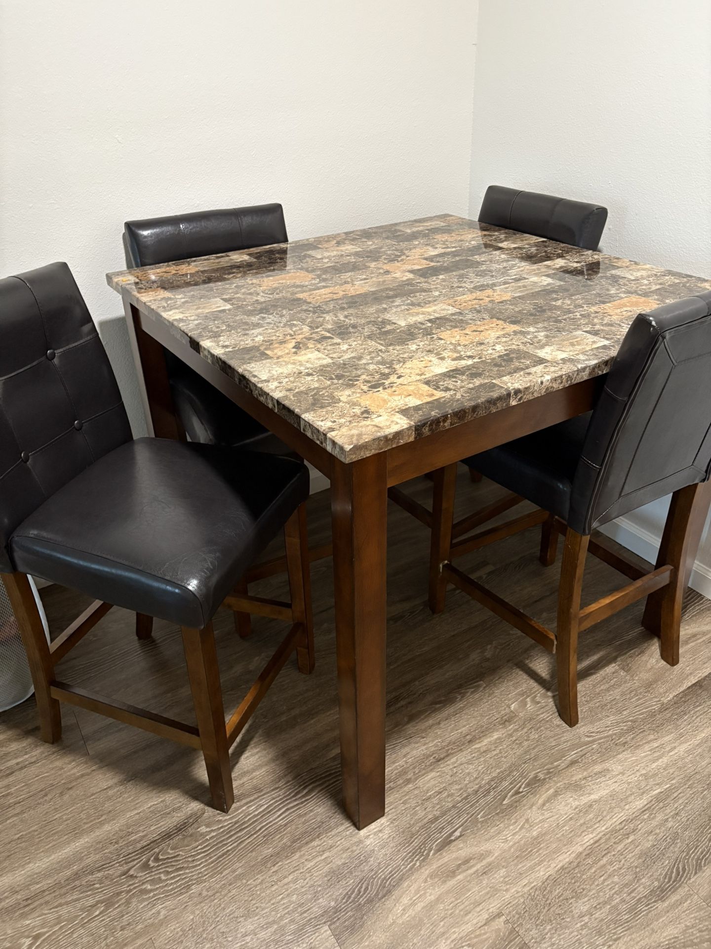 Table Tv Stand Dressers :MOVING SALE: